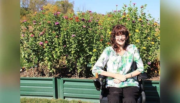 stacy baker with flowers