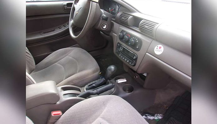 moody car gear shift