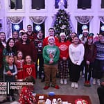 Dick Brown home and GHS Wavaires a Christmas tradition