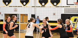Tigers outlast Jets in four-set playoff battle