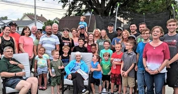 JUNE MOODY'S FAMILY FOR COLUMN APRIL 3