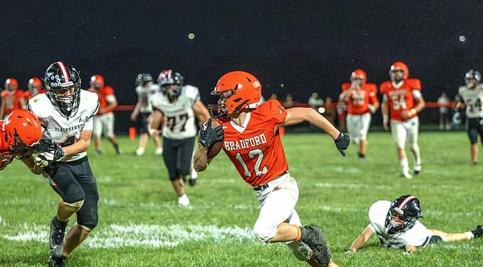 Bradford finds winning formula in 34–12 victory over Mississinawa Valley