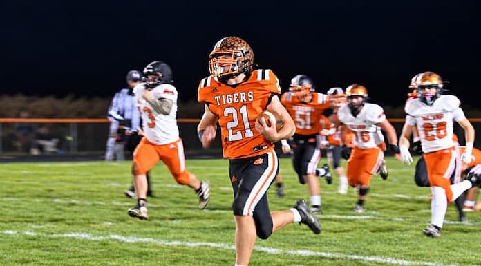 Ansonia Tigers roll past Arcanum 44-6