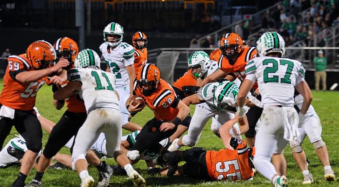 Versailles falls to Anna in season finale, lands surprise playoff berth