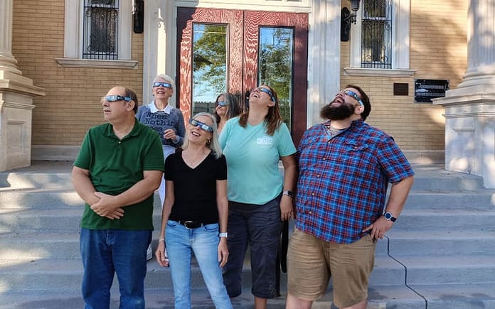 gpl eclipse party