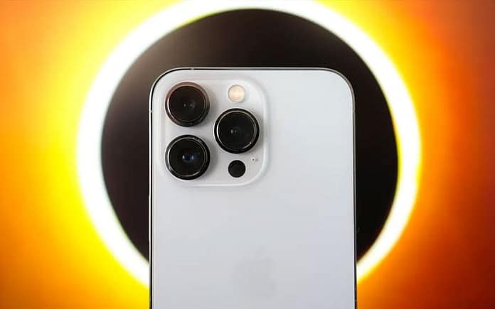 solar-eclipse-camera-safety