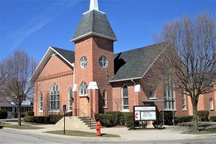 ANSONIA UM ANOTHER SHOT OF CHURCH (1)