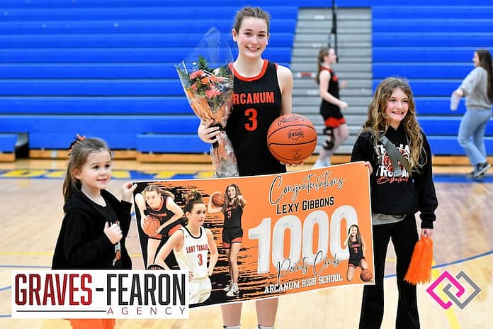 Alexis Gibbons 1000th point (2)