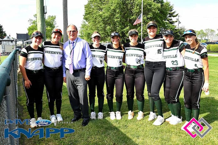 (L-R) Leah Force, Kylar Arnett, Doug Fries, Kendall Cromwell, Kara Blumenstock, Zoey Burns, Ella Oswalt, Rielynn Davidson, Lily Brubaker