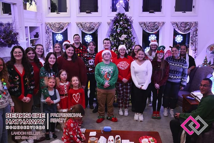 Wavaires Dick Brown Christmas (4)
