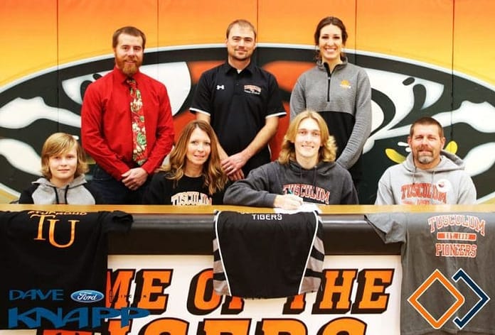 Versailles' Connor Reese signs Letter of Intent to run for